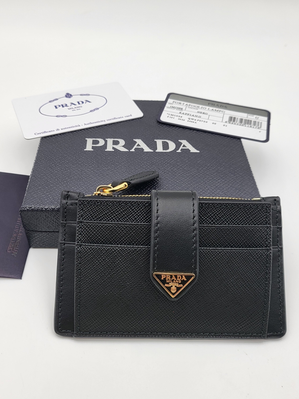 Prada Black Saffiano Leather Card Holder Wallet..Pristine !!!